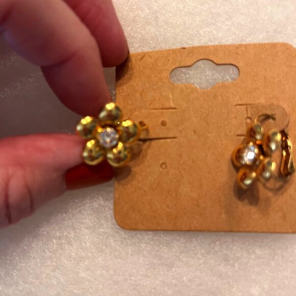 Sabika Earrings - Picture 1 of 2